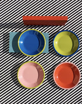 Colorama Small Plate 18cm Electric Blue with Chartreuse Rim